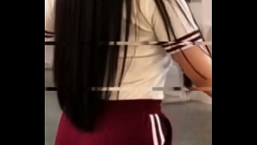 COLEGIALA CULONA!! BAILA MOVIENDO RICO ESE CULO Y LUEGO SE LA FOLLAN!! MIRA SUS VIDEOS COMPLETOS EN ESTE CANAL!!!!