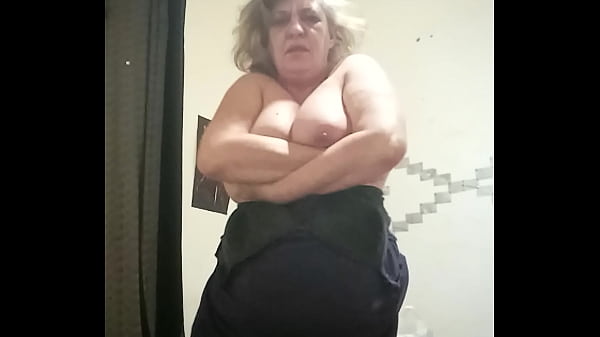 Amazamature touching her tits