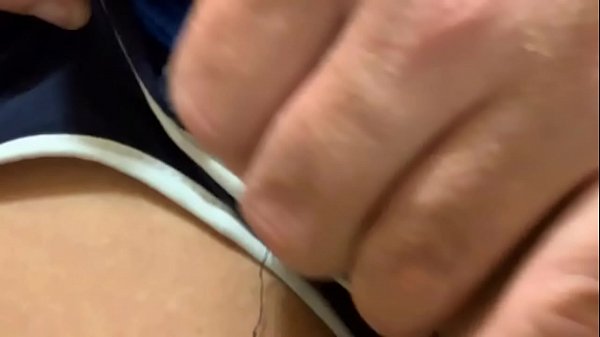 Download Video - Toma carinho na xoxota da novinha louca de tesao tio pegou gostoso no grelo rosa da teen sobrinha sacada quer rola