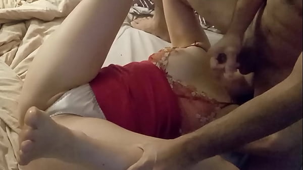 1381 French Amateur Fuck in Satin Clothes and Lingerie