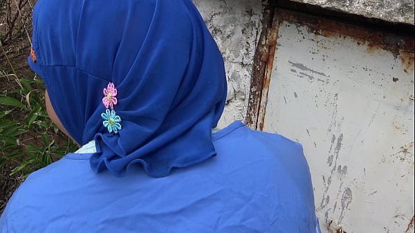 Download Video - hot algerian milf having outdoor sex with stepsons big cock