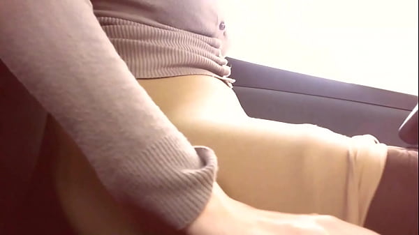 Download Video - Italian student breaks her pussy in the car and at Home - Full video by subscription&excl;