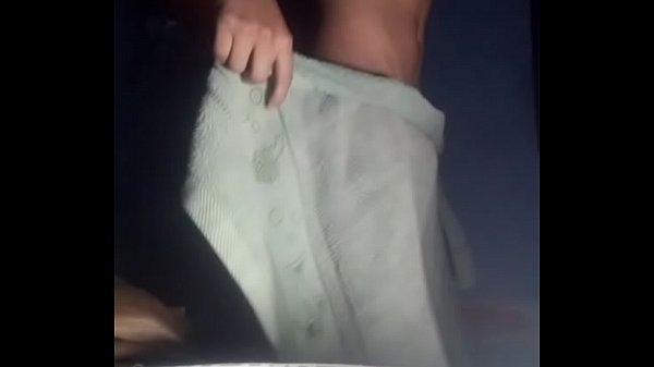 Download Video - Spartaco haciendo strip dance para fan