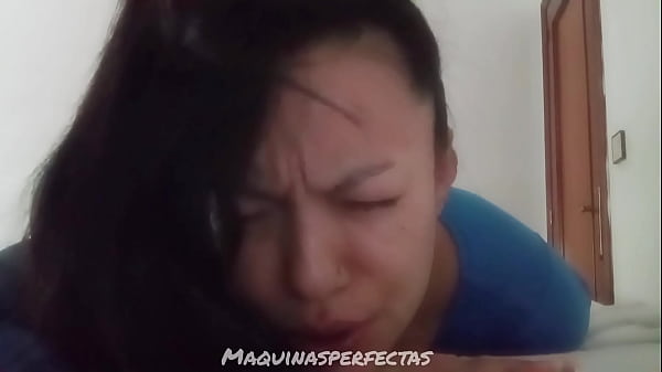 Colombian amateur fucked doggystyle with face view - Real couple cumshot