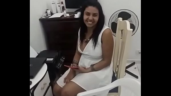 Sarah Rosa na intimidade, mostrando os peitinho...