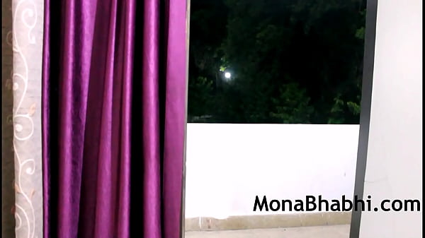Big Ass Desi Indian MILF Aunty In Hotel Balcony Giving Blowjob With Hindi Audio