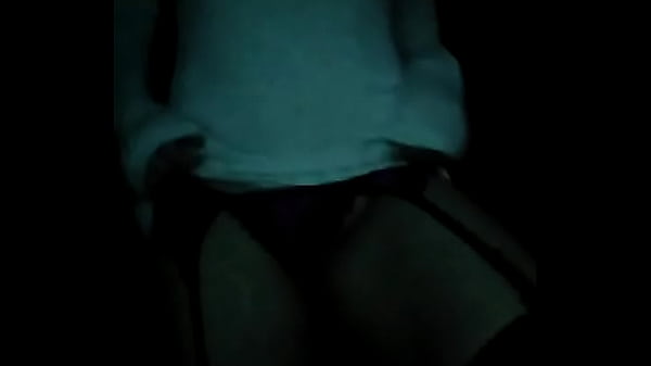 La misma puta que es casada y me quiere calentar