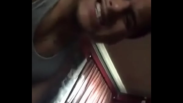 Ativo tocando dentro