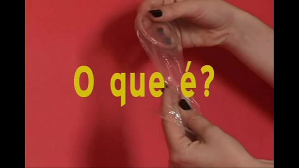 thumb using female condoms