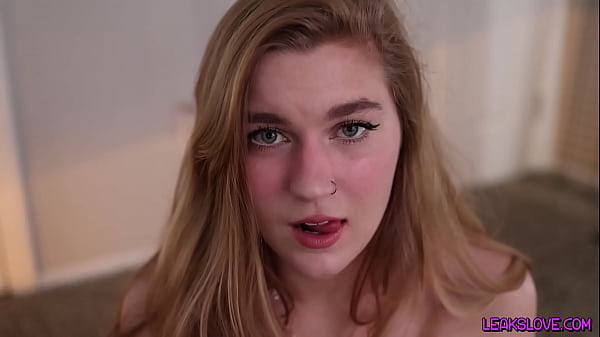 Jaybbgirl | La Fille D'à Côté Jouit