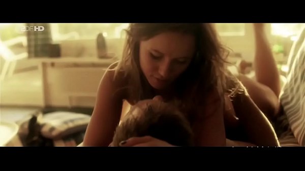 Peri Baumeister Blochin-The Living and the S01E04 2015