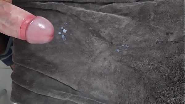 Download Video - Compila&ccedil;&atilde;o com v&aacute;rias gozadas muito fortes&comma; pra aliviar o tes&atilde;o em Floripa