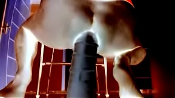 Sentando no consolo grosso com muito efeito.@!!!!