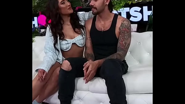 Eager Supermodel Chloe Amour Begs To Get Fucked By Nade Nasty!