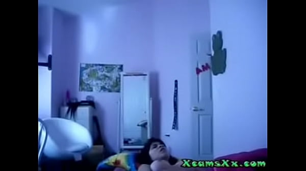 Cute Face, Good Tits On  Cams