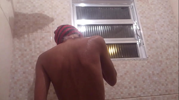 Young girl in the bath