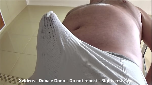 Download Video - 10 slowmotion cumshots of daddy&excl;