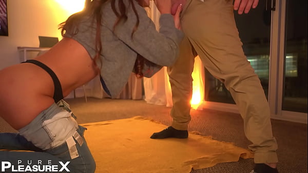 Pegging Feast: Latina Hottie in Blue Jeans Makes Him Scream Like A Bitch - Pure Pleasure