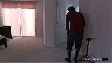 Gorgeous Penny Pax Takes Off Her Outfit During Her Yoga Class!