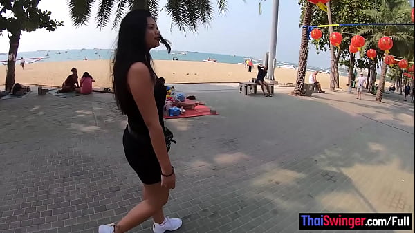 Big ass teen amateur from Thailand made a porno movie with big dick tourist