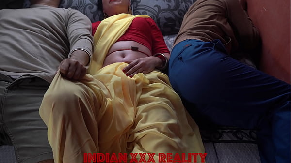 Download Video - XXX Indian Desi step MOM and step SON Desi Fuck in hindi XXX