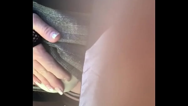 Karenbabes uk tgirl lifts skirt outdoors to fla...