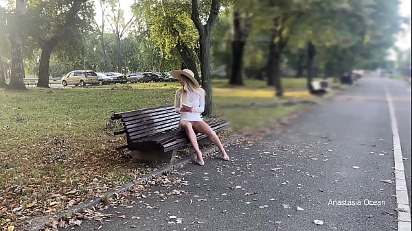 My wife is flashing her pussy to people in park. No panties in public.