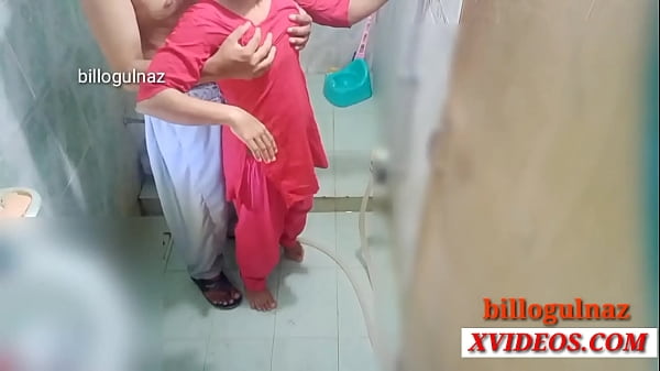 Download Video - Indian bathroom sex with girlfriend