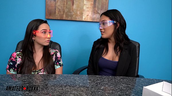Amateur Boxxx - Boss Mind Control’s His two Bombshell Secretaries