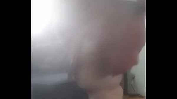 Ssbbw Latina ass shaking 3