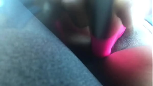 Squirting in the car