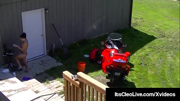 Wild Webcammer Its Cleo Mounts A Tractor & A Dildo!