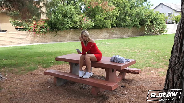 BJRAW Jill Taylor loves giving head