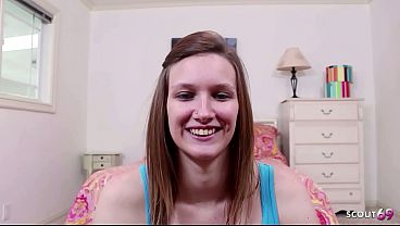 Slim Step-Sister suprised Nerd Virgin Step-Brother with his first Fuck when home alone