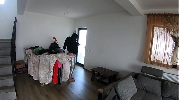 MilfyCalla very shiny Leggins and A Lot Of Cum On New Puffy DownJacket for my impotent husband 171- preview