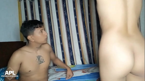 I like to tease my stepsister while she prepares her bed - Part 1