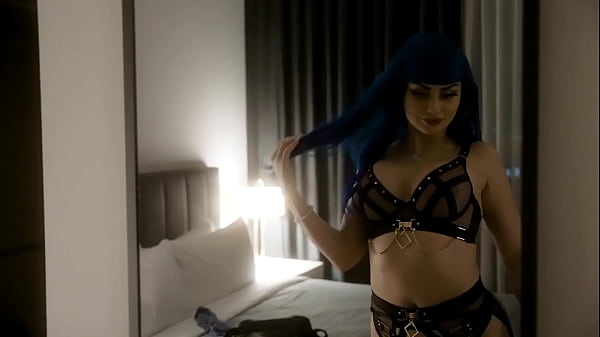  JEWELZ BLU DOMINATES HORNY COUPLE