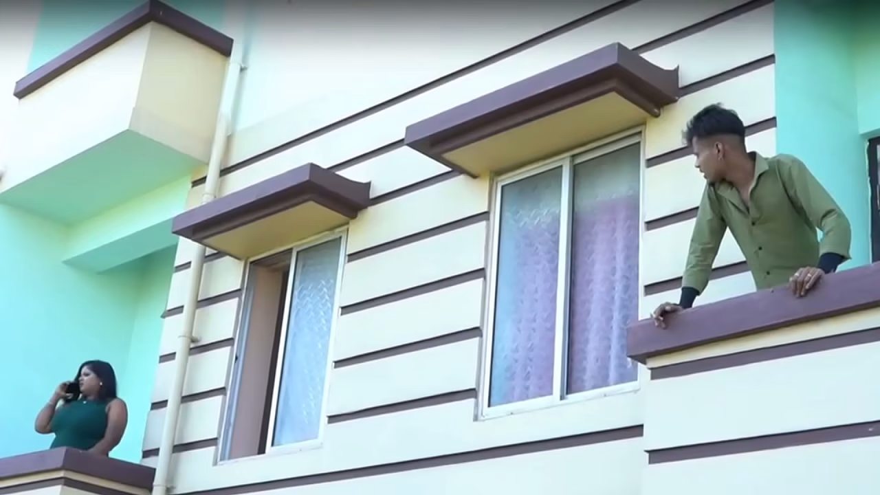 Big Boobs Indian Bhabhi Hot Sex With Young Next Door Lover