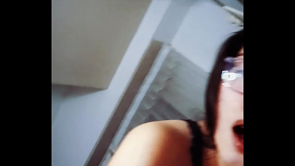 Download Video - Mi Hermanastra Sabe Montar Bien Rico Mi Verga Cowgirl