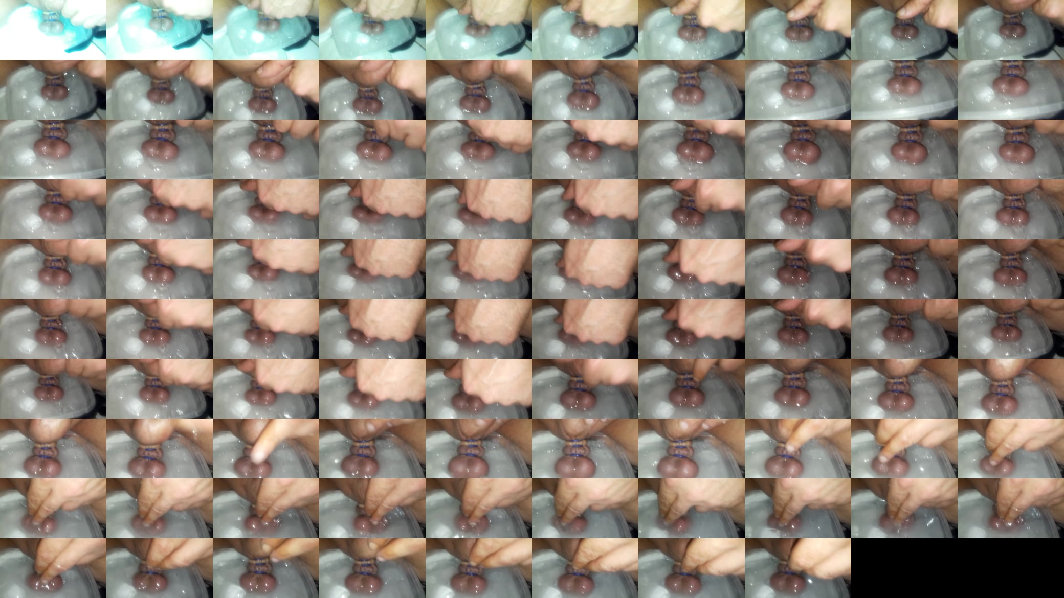 frozen bals with bands 预览图