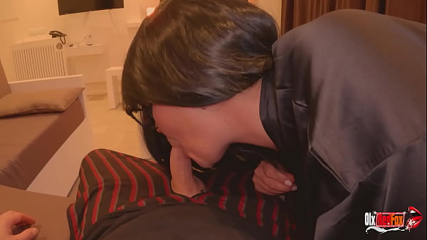 He Put His Dick In The Popcorn For Sexy Stepmom