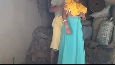 Asian village Housewife Sex video Jungle Blowjob and cum in mouth complition with village girl Kavita