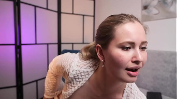 Pregnant Brianna Rubs Oil All Over Her Swollen Tits & Belly