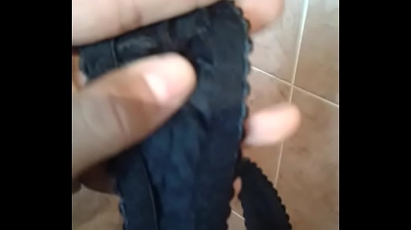 Venida en Tangas sucias de mi prima buenona