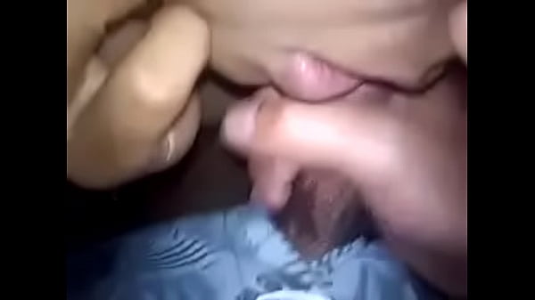 Download Video - una rica mamada