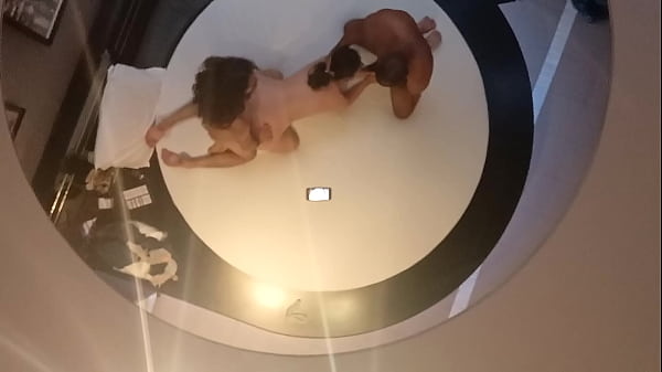 Como eu gosto de come&ccedil;ar o dia, chupando buceta e levando pika no cuzinho at&eacute; encher ele de leite