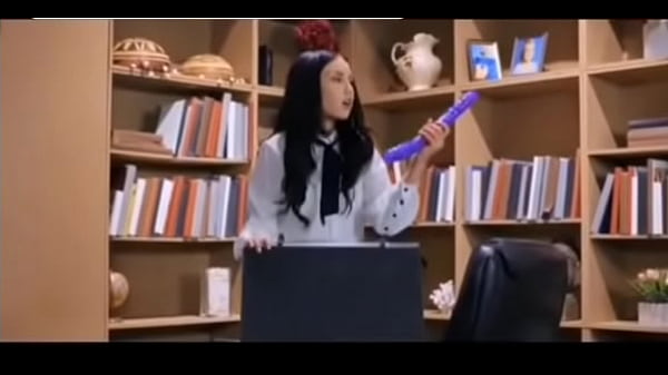 Myster girl fin dildo in briefcase