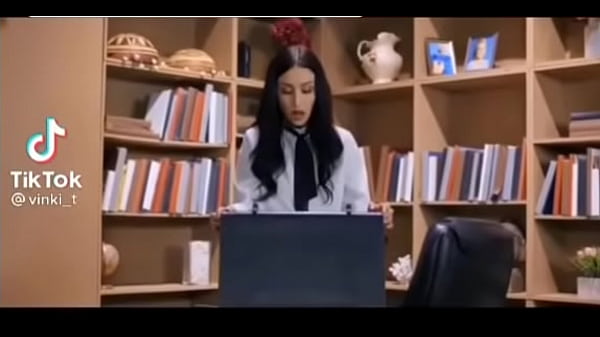 Myster girl fin dildo in briefcase