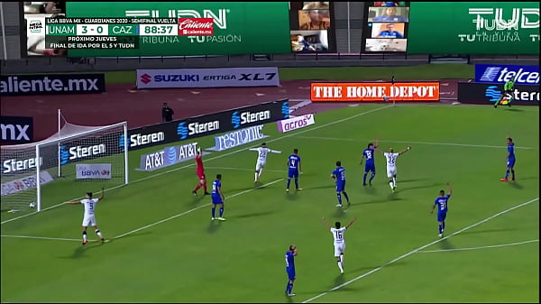 Universitarios v. a albañiles