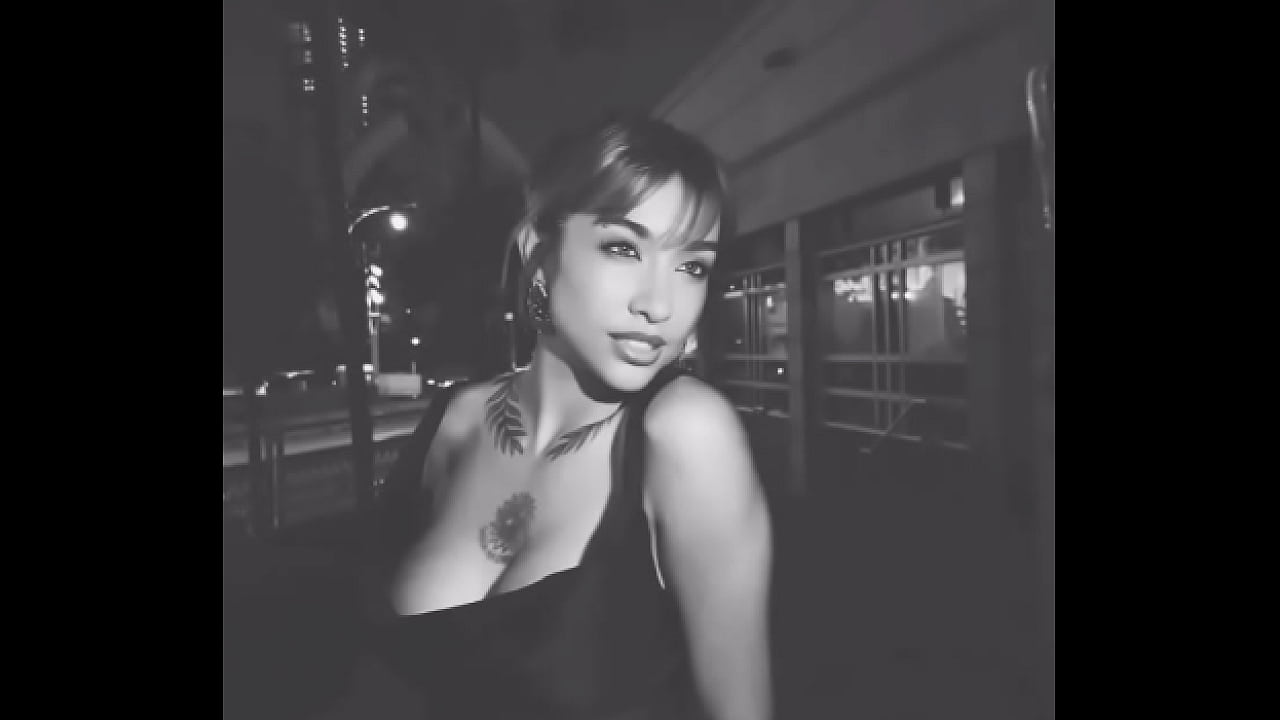 Maria Becerra modelando
                   argentina maria famosas argentinas maria becerra cantante maria becerra video de maria becerra muchos negros